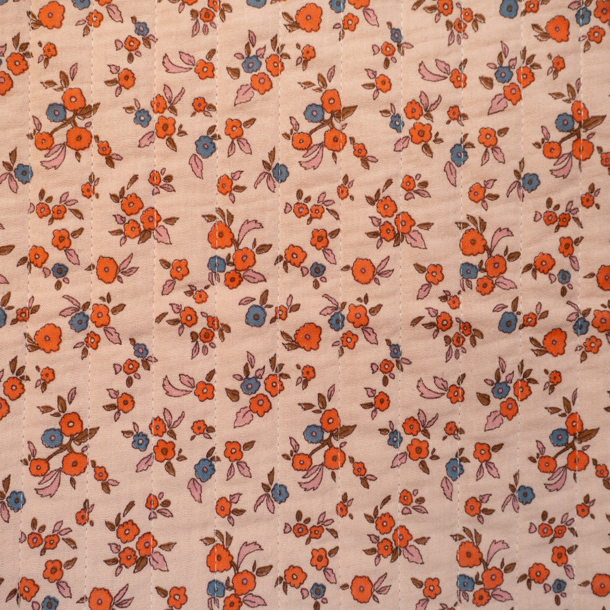 tissu matelassé coton floral