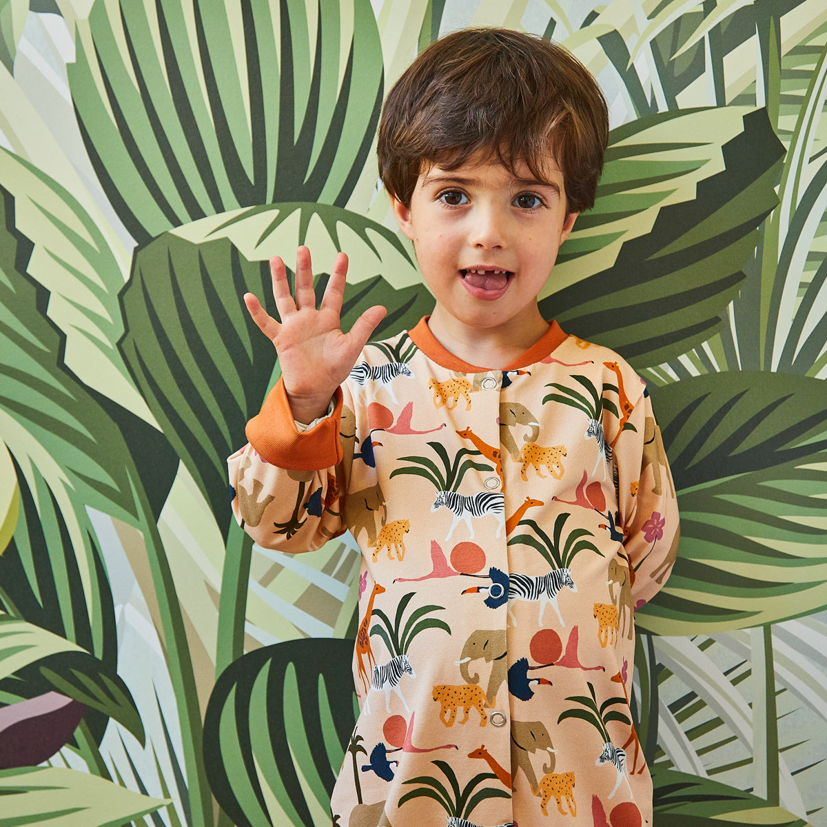 Couture de combinaison pour bébé