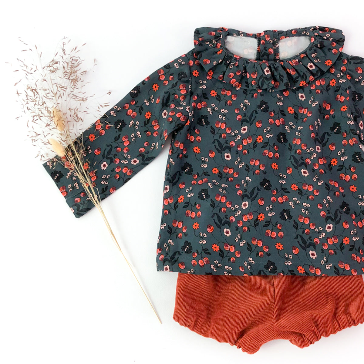 Patron de blouse manches longues pour bébé mixte