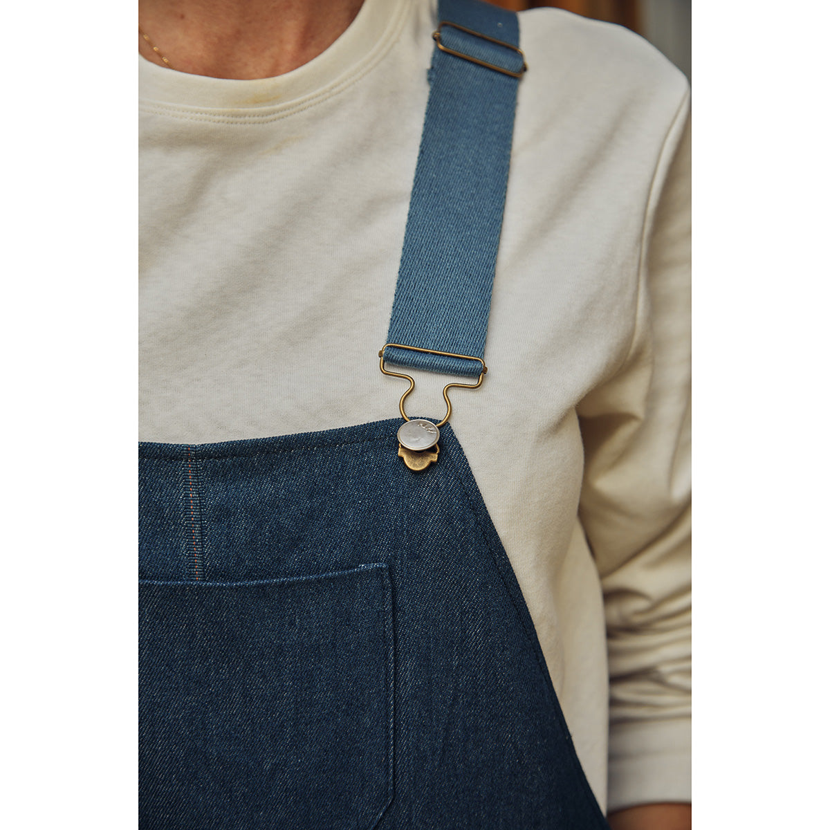 Couture de salopette longue pour femme