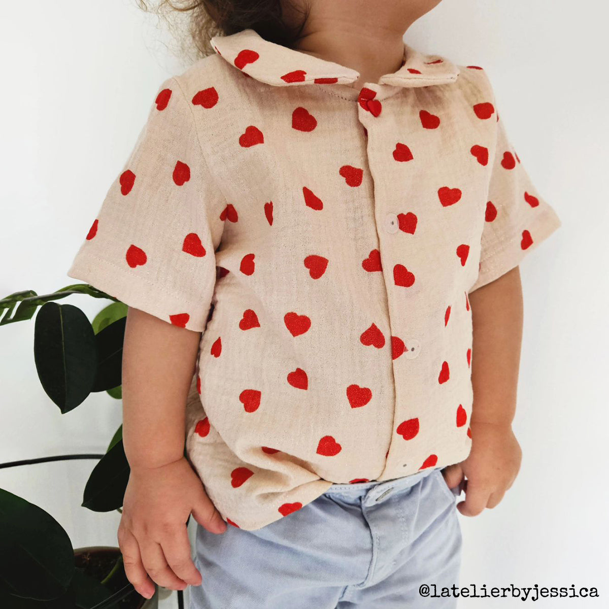 Patron de blouse avec différentes possibilités de cols