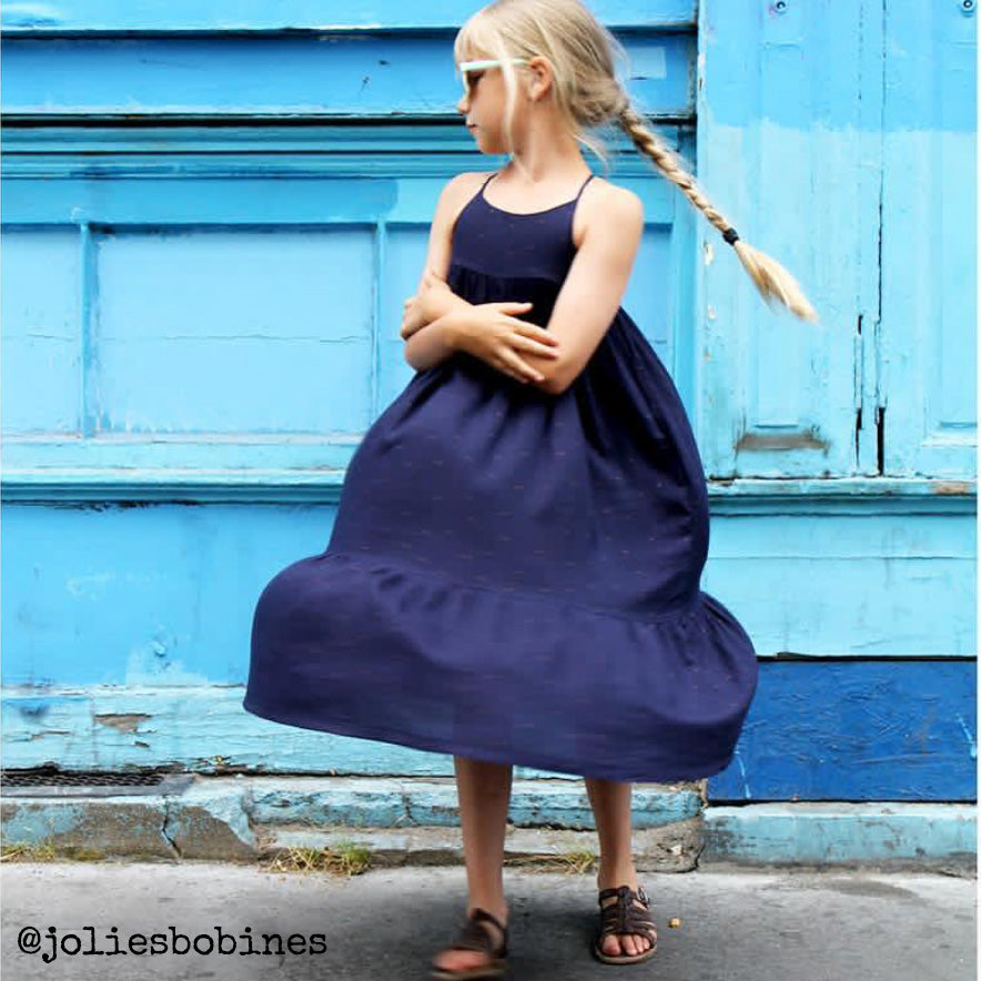 Couture de top et robe pour femme et enfant