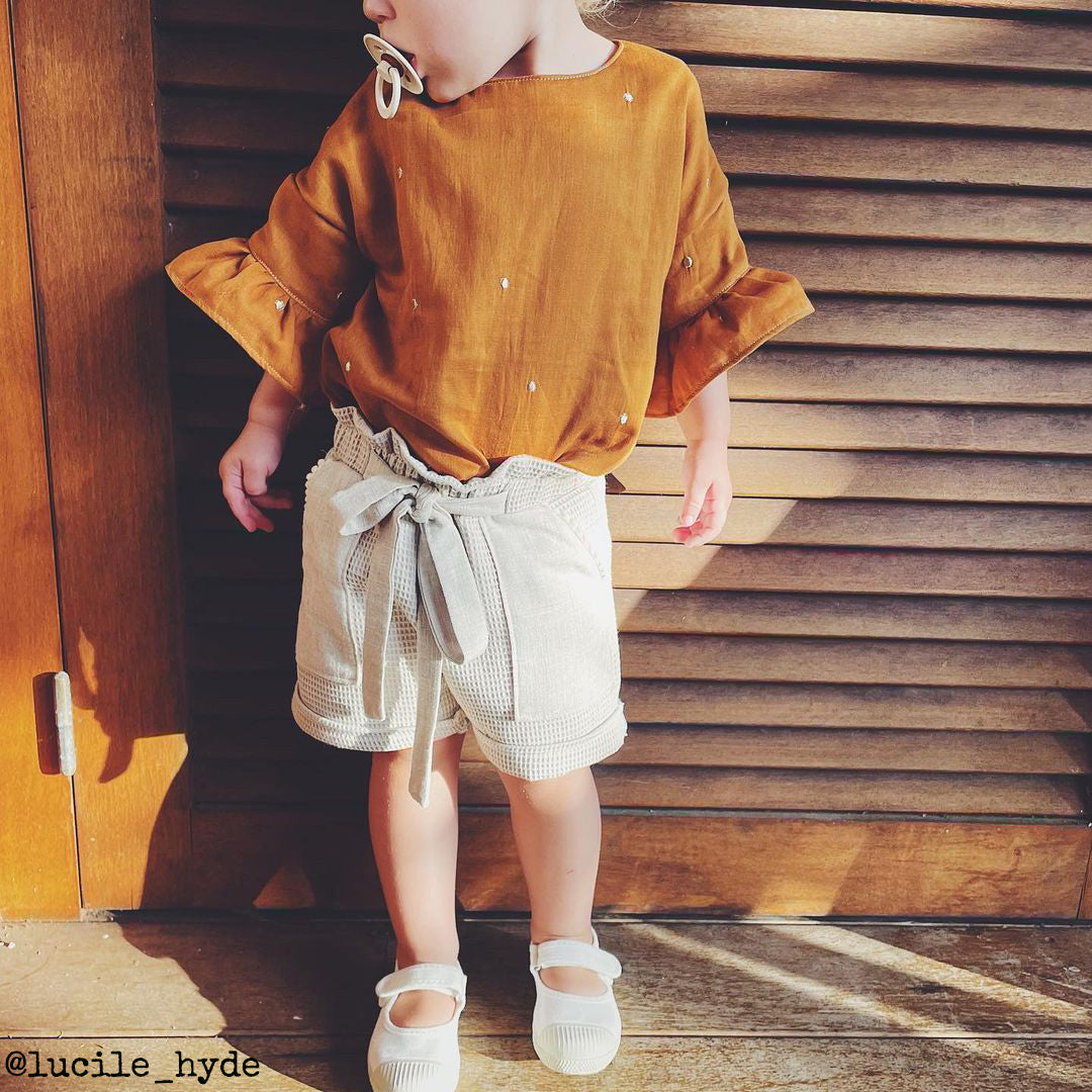 Couture de pantalon et short pour bébé