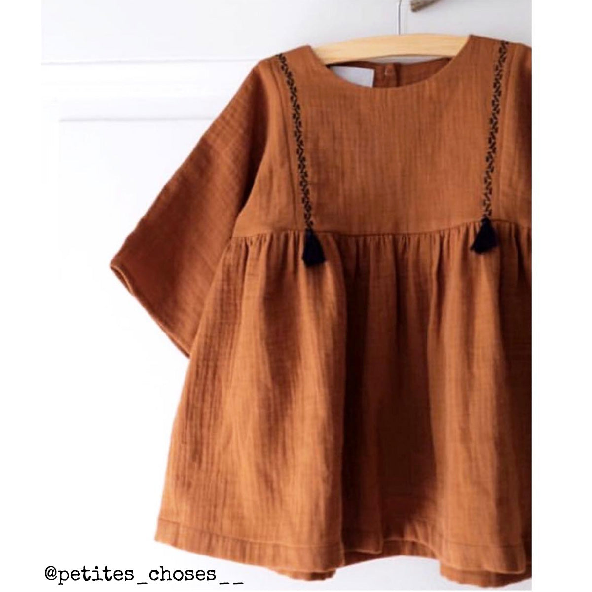 Blouse et robe pour femme et enfant DIY