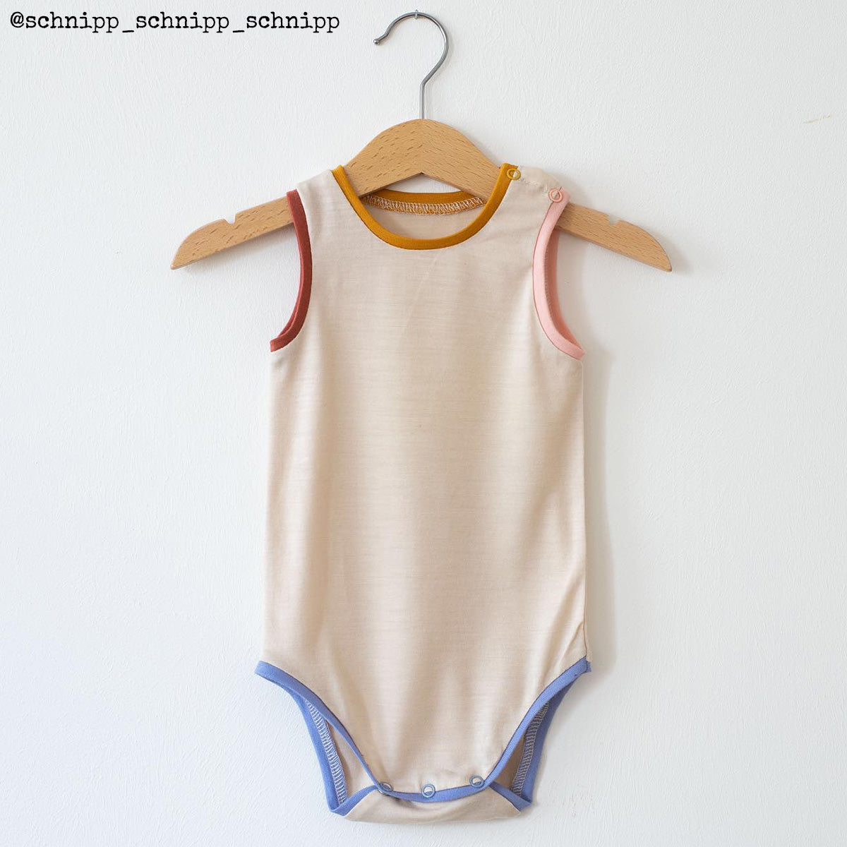 Patron de body pour bébé mixte