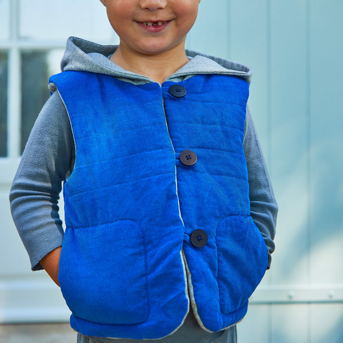Couture de gilet sans manches pour bébé