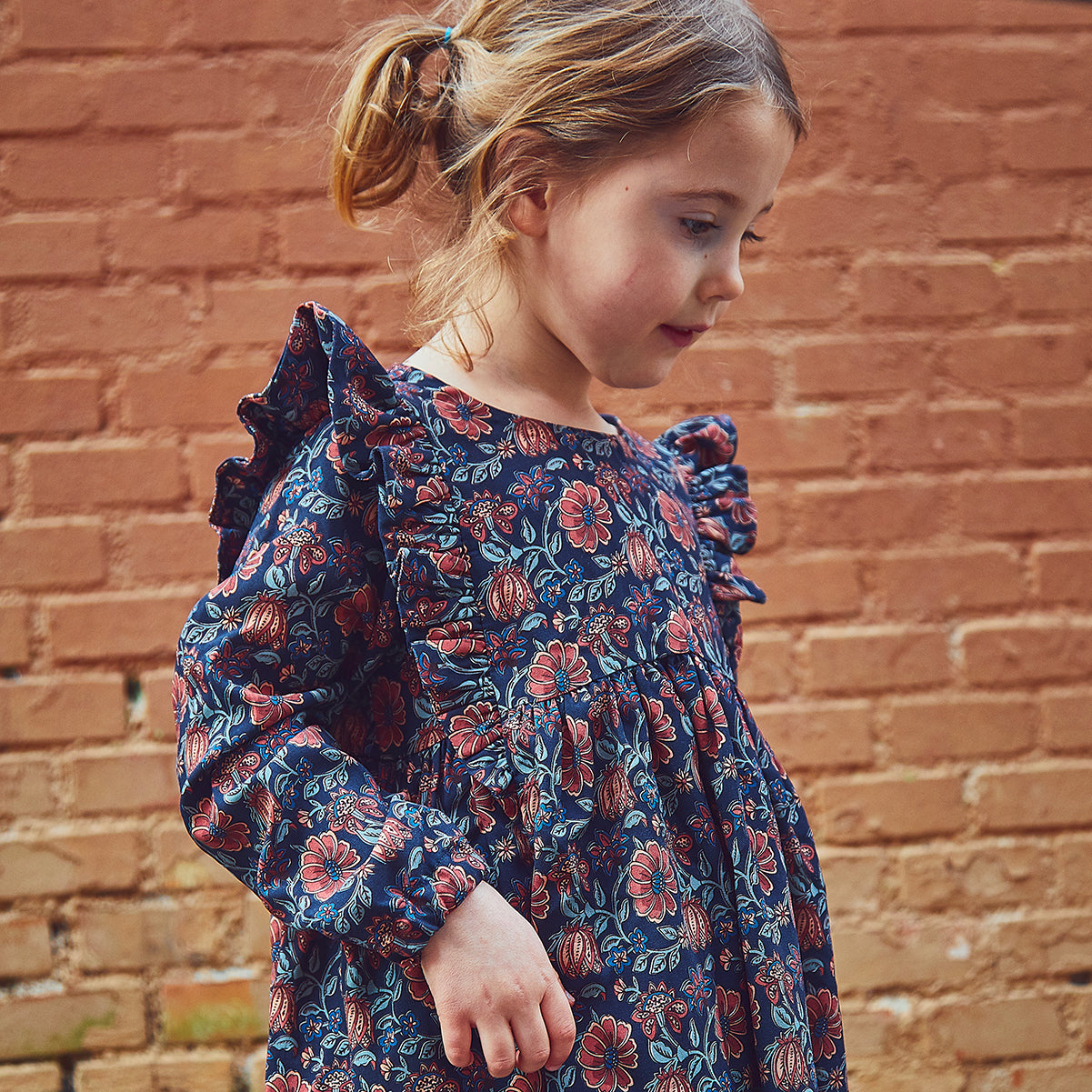 Patron de blouse et de robe pour fille