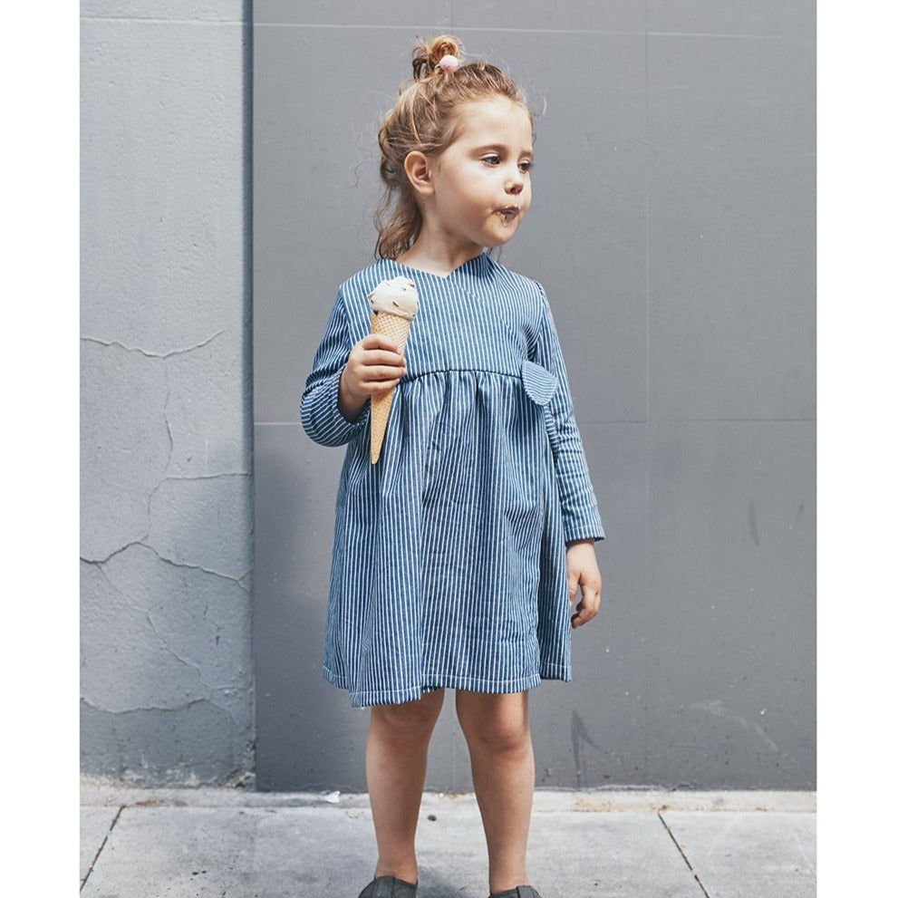 Couture robe pour enfant