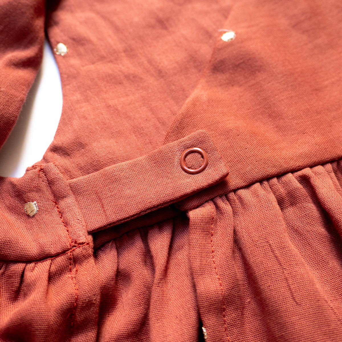 Couture robe manches longues