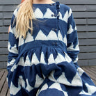 Robe à patte de boutonnage 